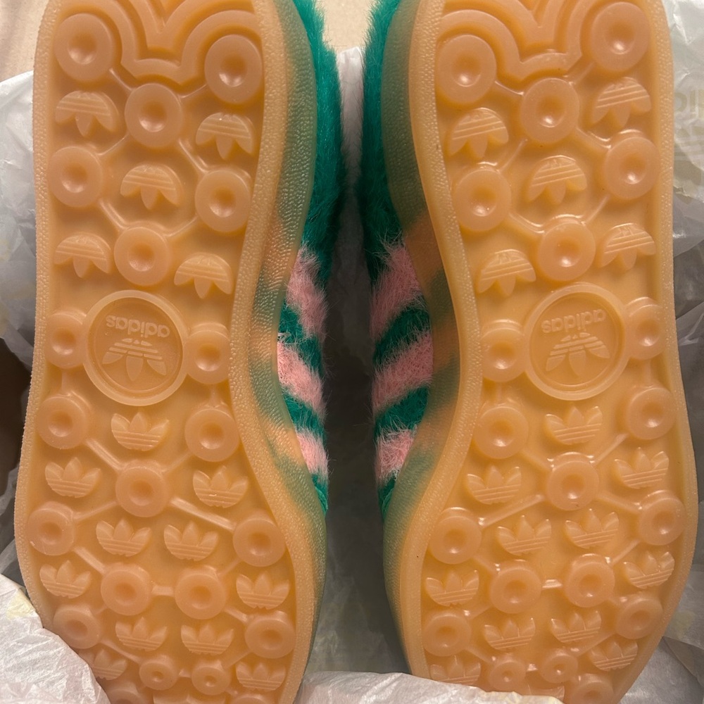 adidas Gazelle Green/Pink glow Fuzzy Sneakers - Picture 5 of 6